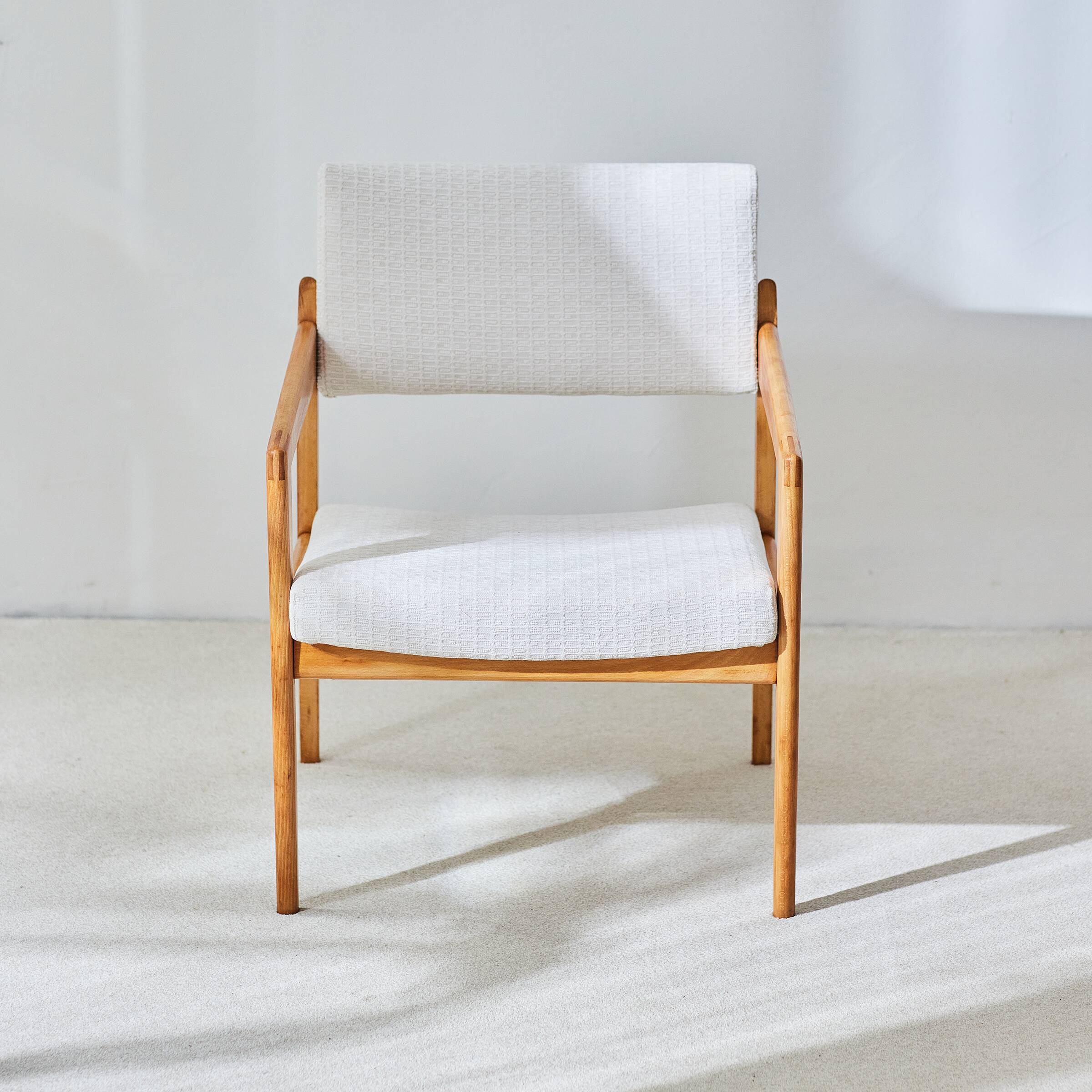 Thonet armchair model EMT 0030 designed by Rudolf Glatzel