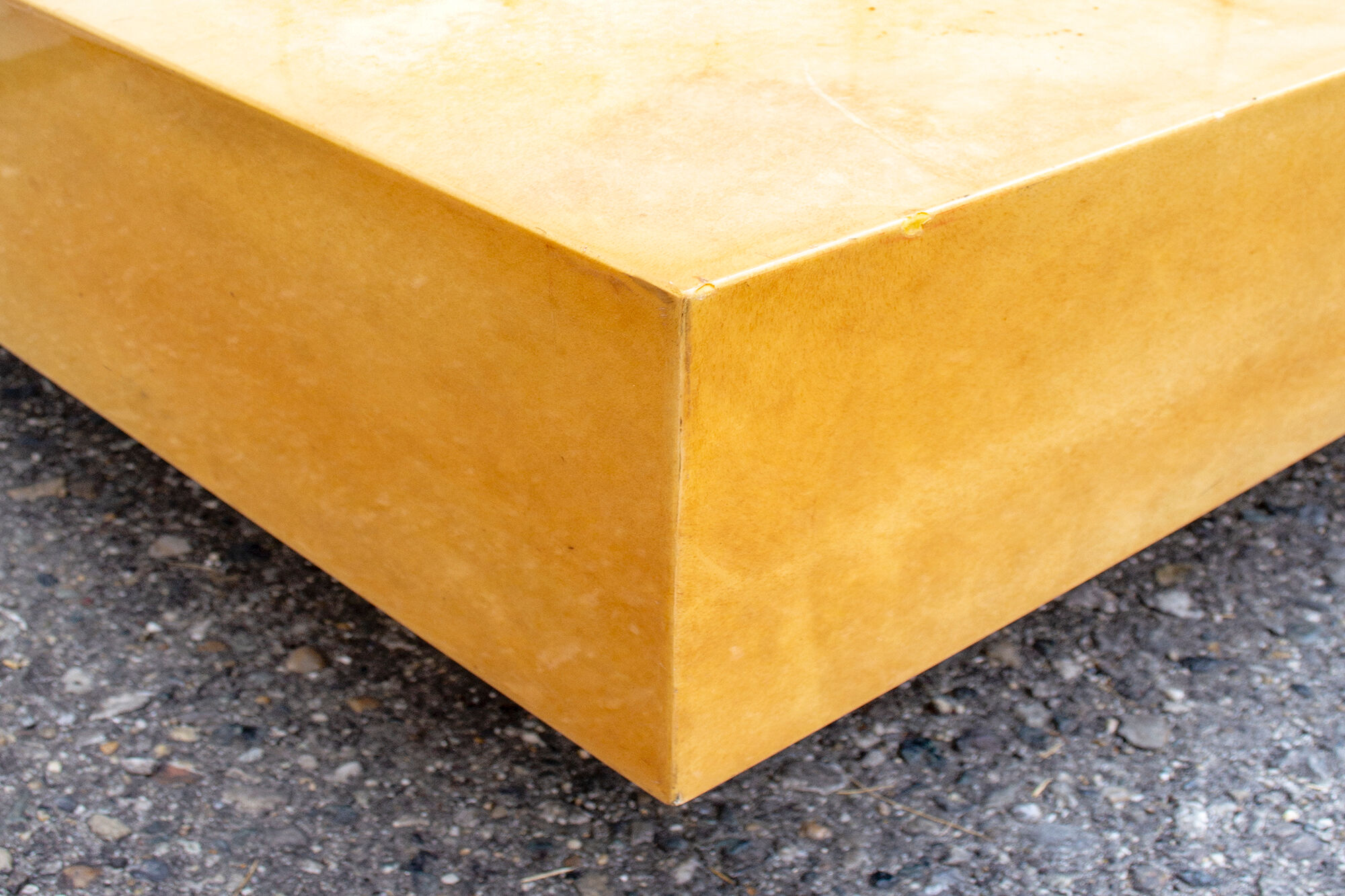 Table basse en feuilles de parchemin Italie 70