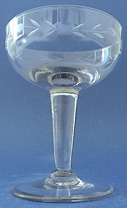 Suite of six glasses of champagne in colourless ground glass