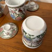 Porcelain tea mugs