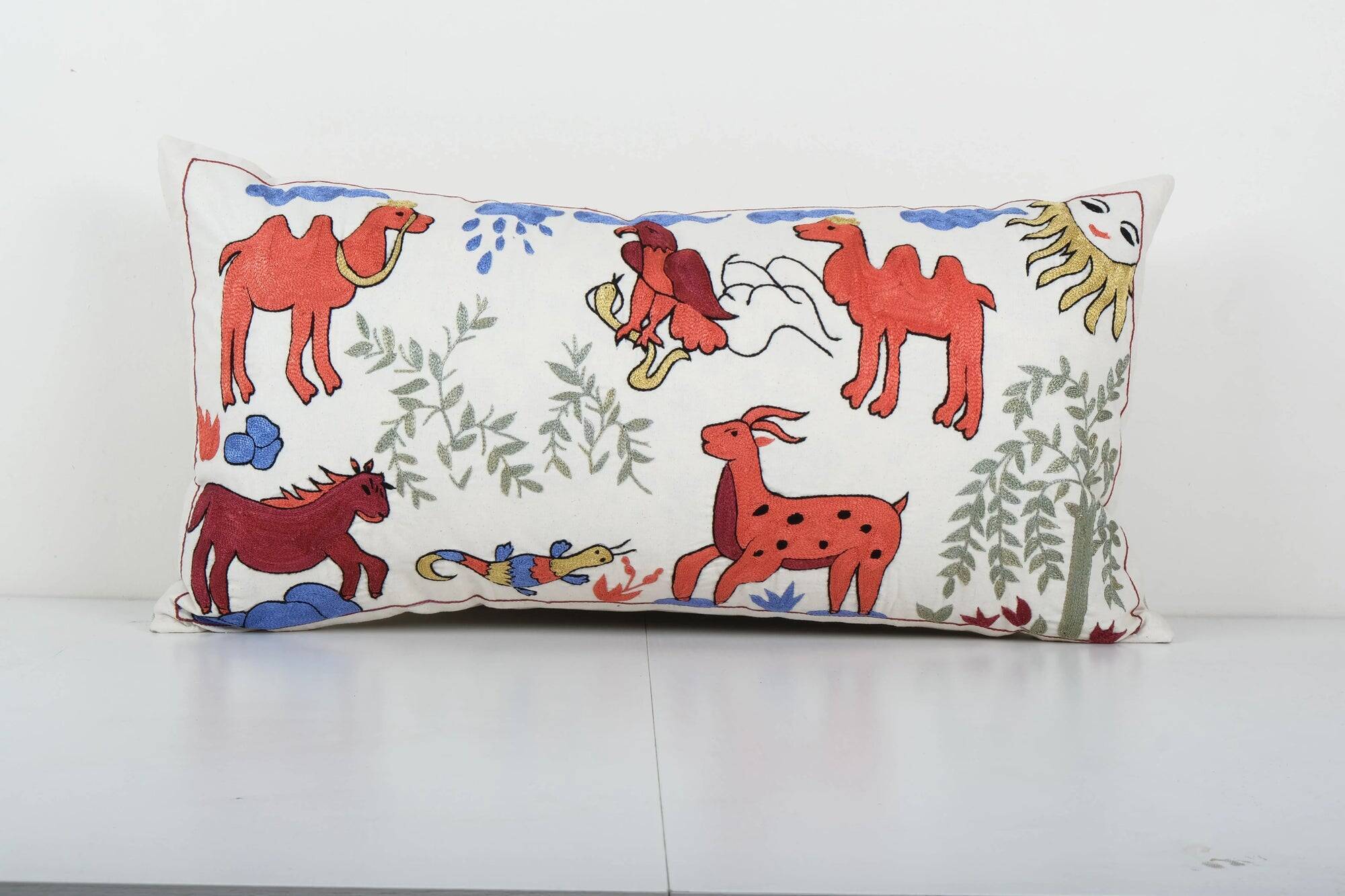 Vintage embroidered cushion cover 46x89 cm
