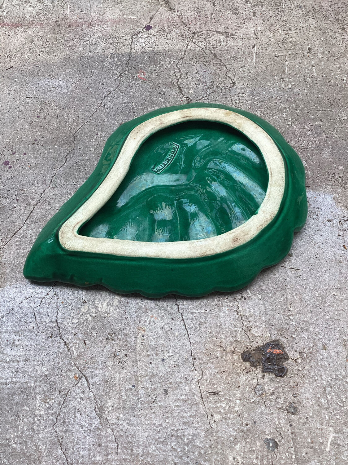 Vallauris green ceramic pocket tray
