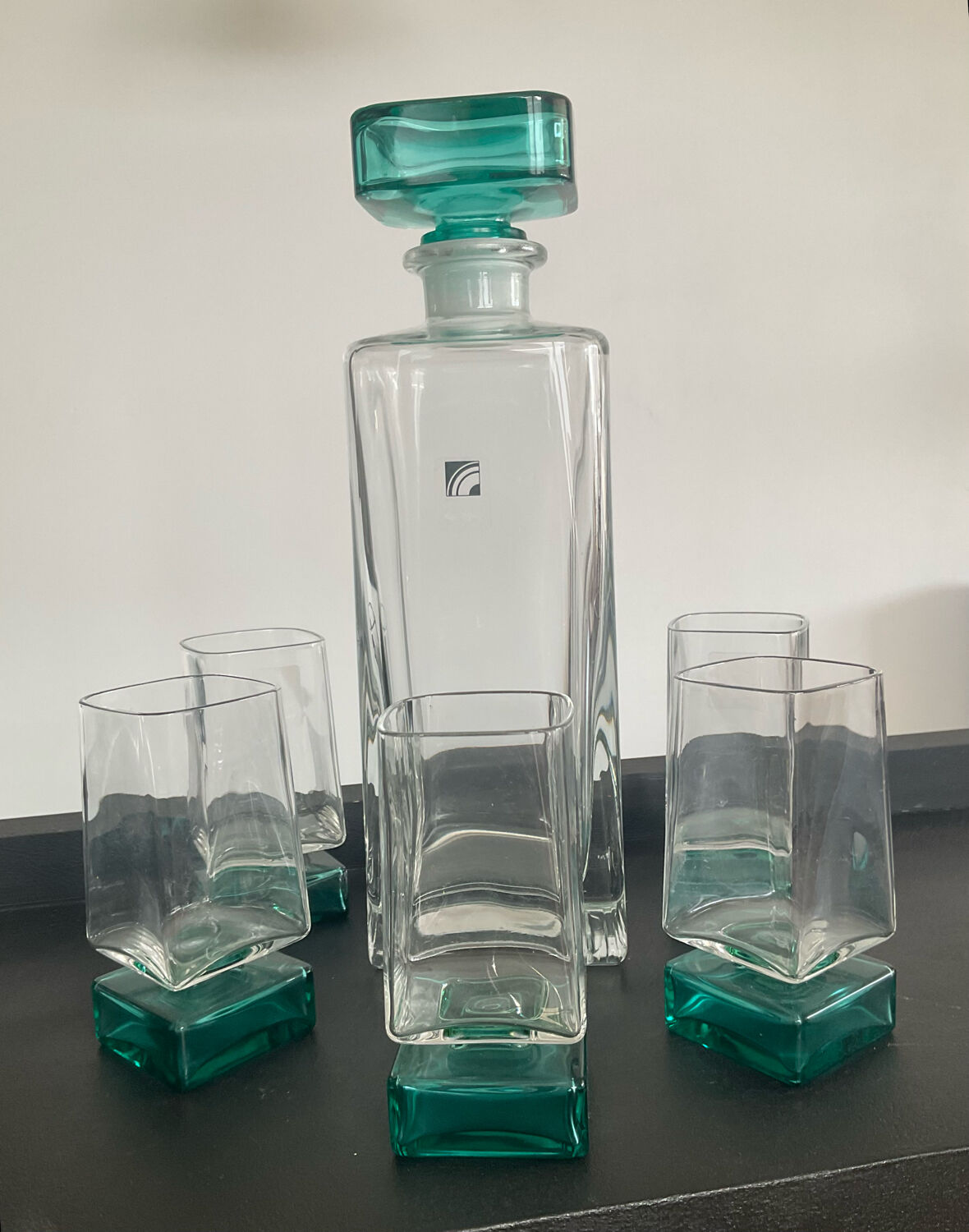 Vintage whisky decanter and Luigi Bormioli Italy glasses