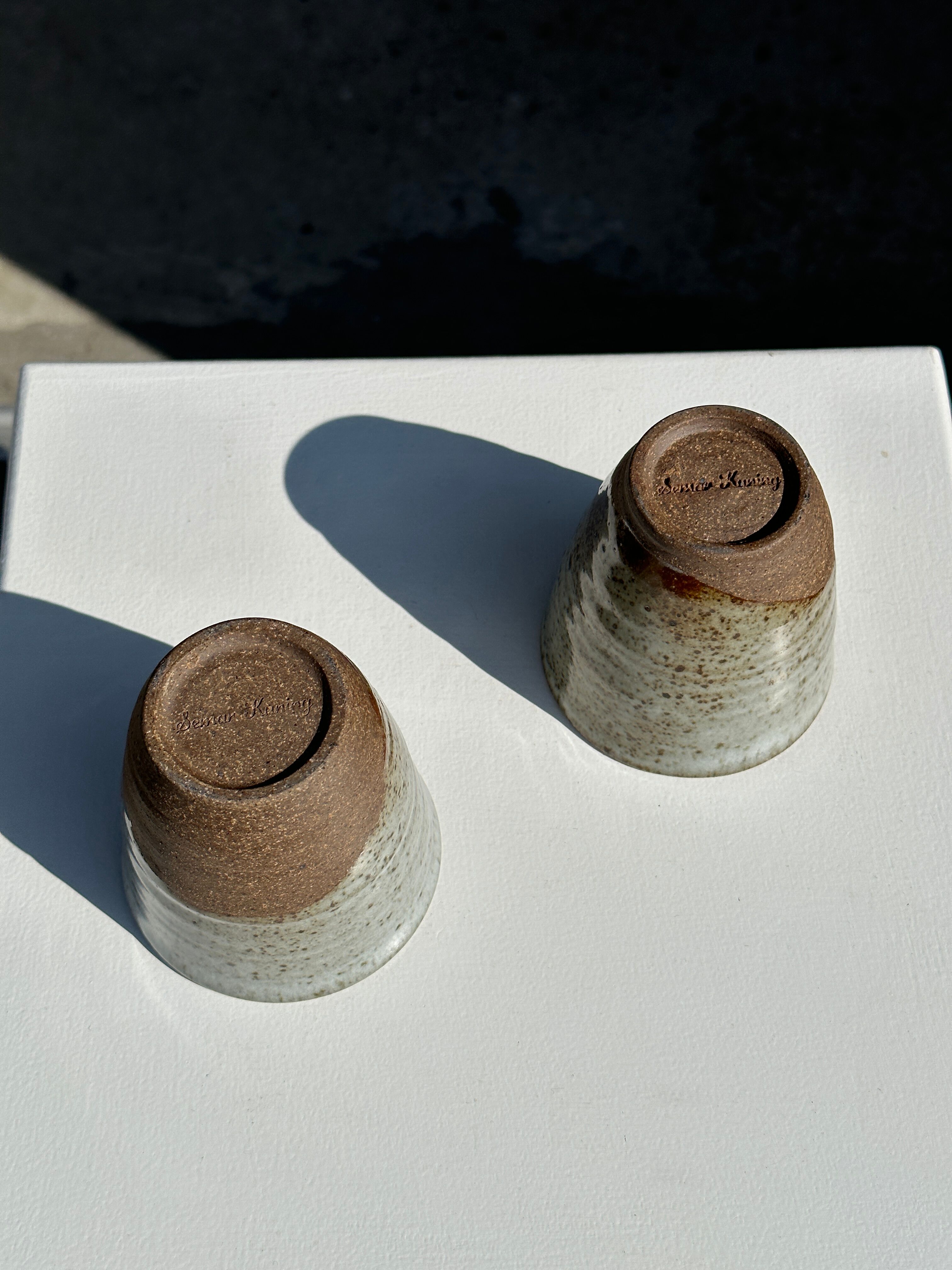 Set of 2 cups in Indonesian ceramic (brown & speckled glazed matte)