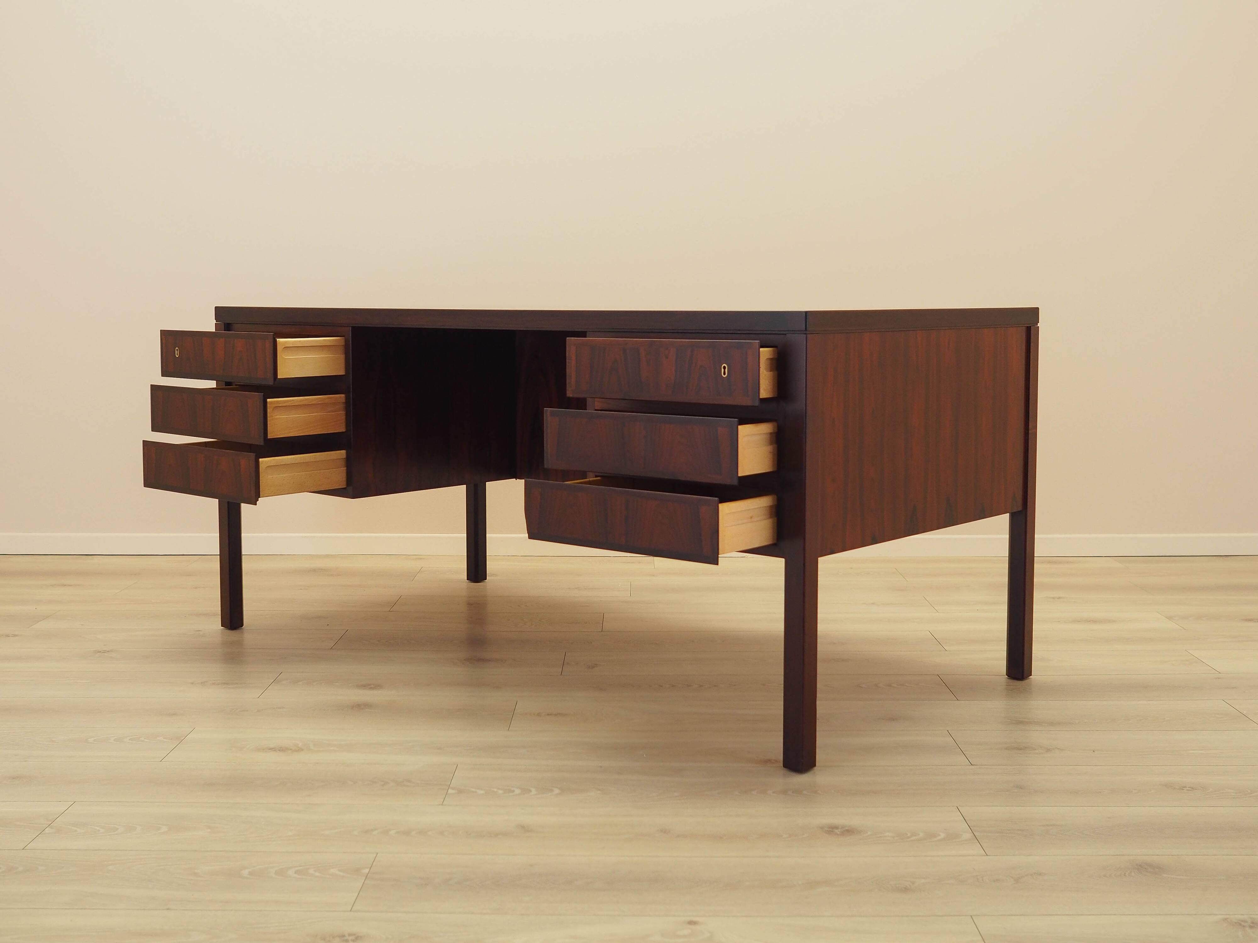 Rosewood desk, Danish design, 1970s, manufactured by Omann Jun
