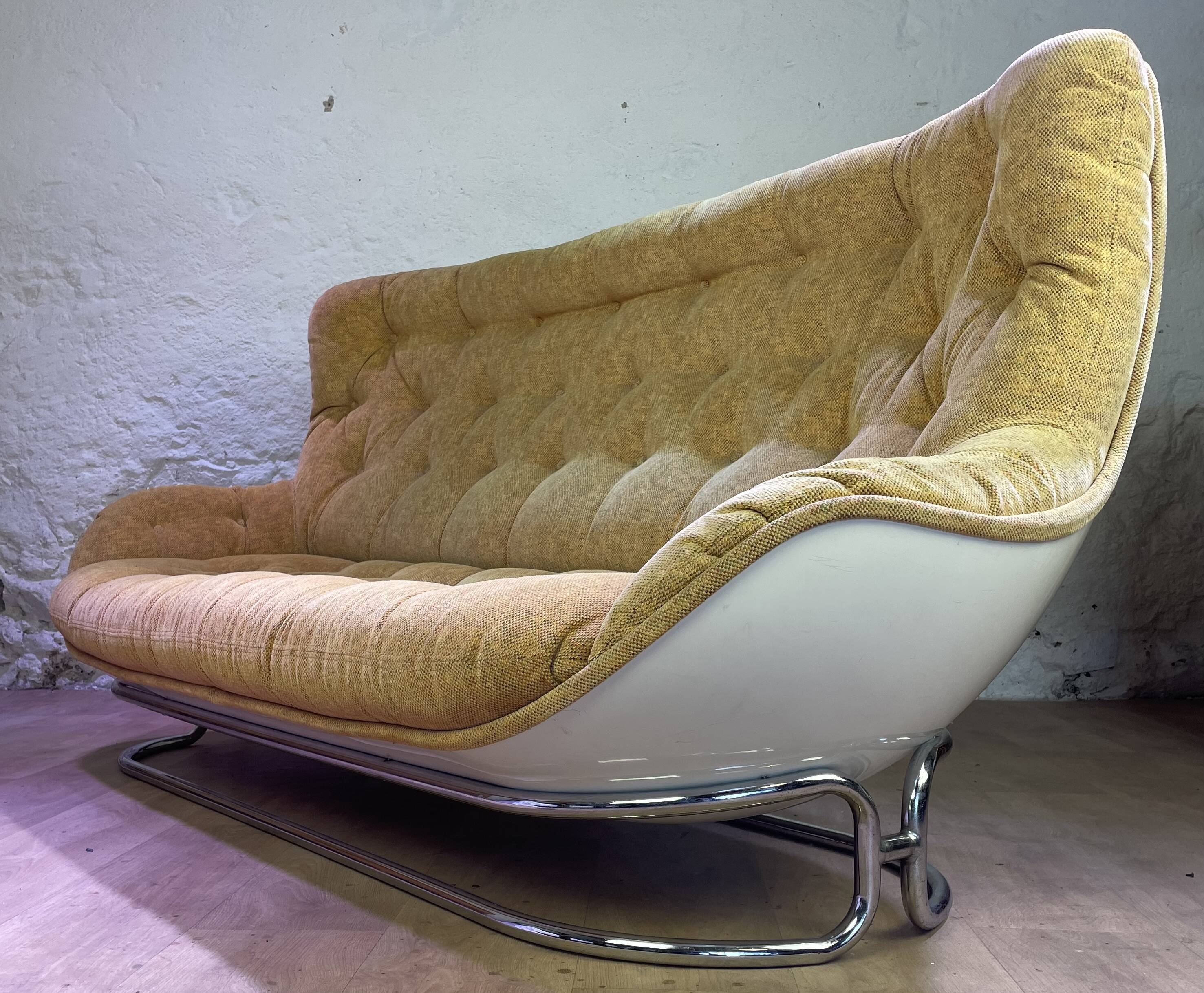 Canapé Michel Cadestin model Karate