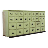 Cabinet de tiroirs apothicaire vintage industriel