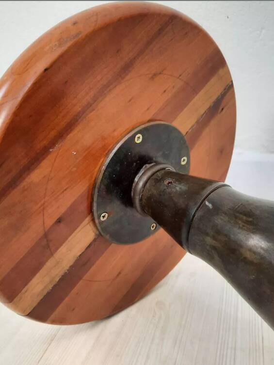 Pair of industrial stools foot in copper metal