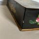 Boite à bijoux noir avec fleurs intérieur tissu gris