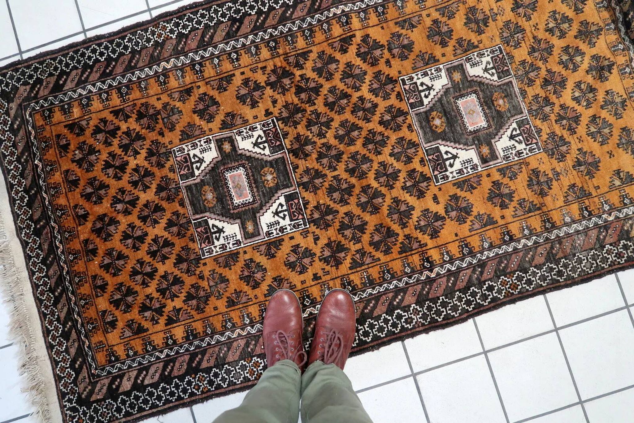 Tapis Baluch afghan ancien fait main, 107 cm x 189 cm, années 1920