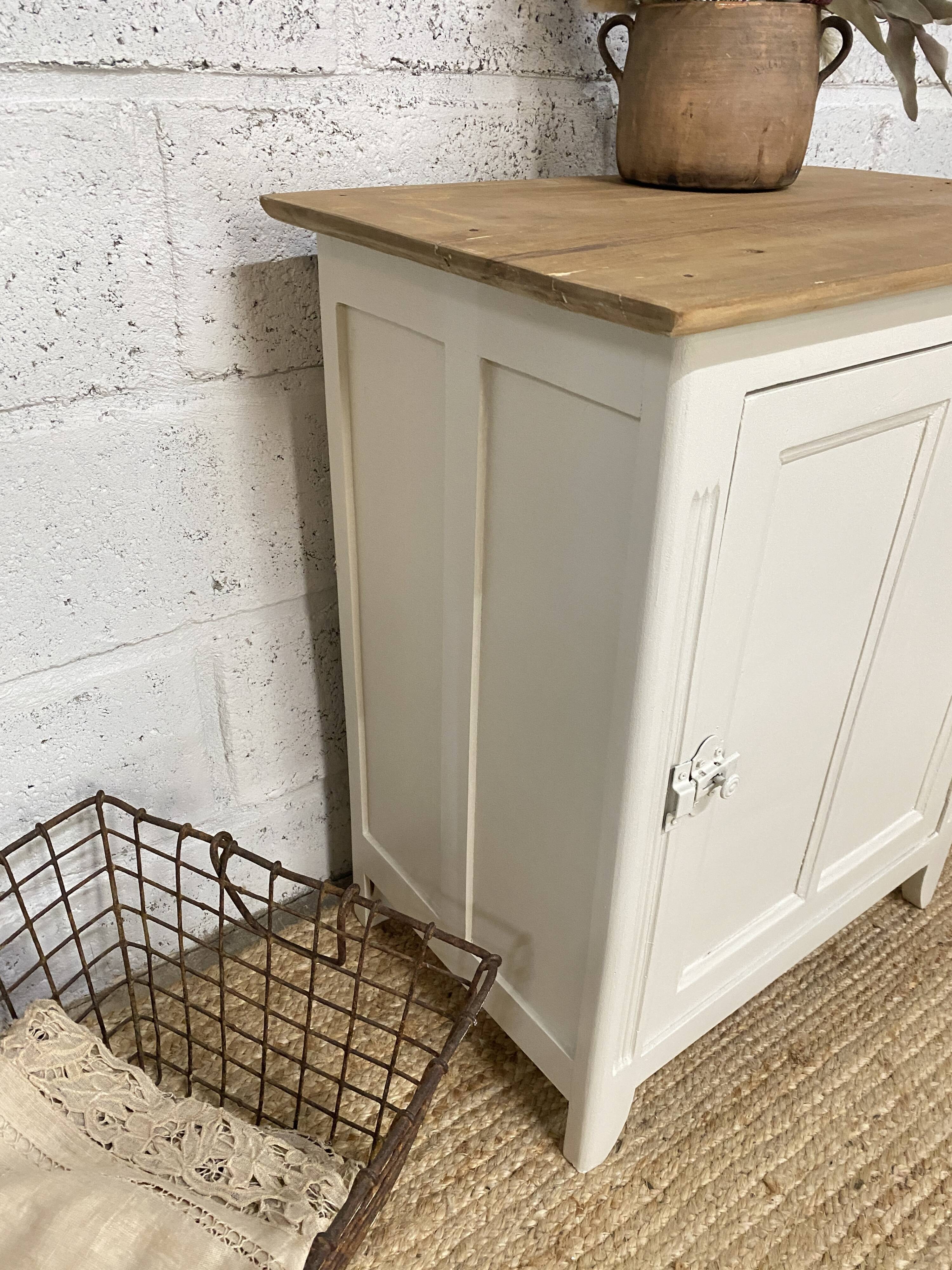 Small Parisian buffet