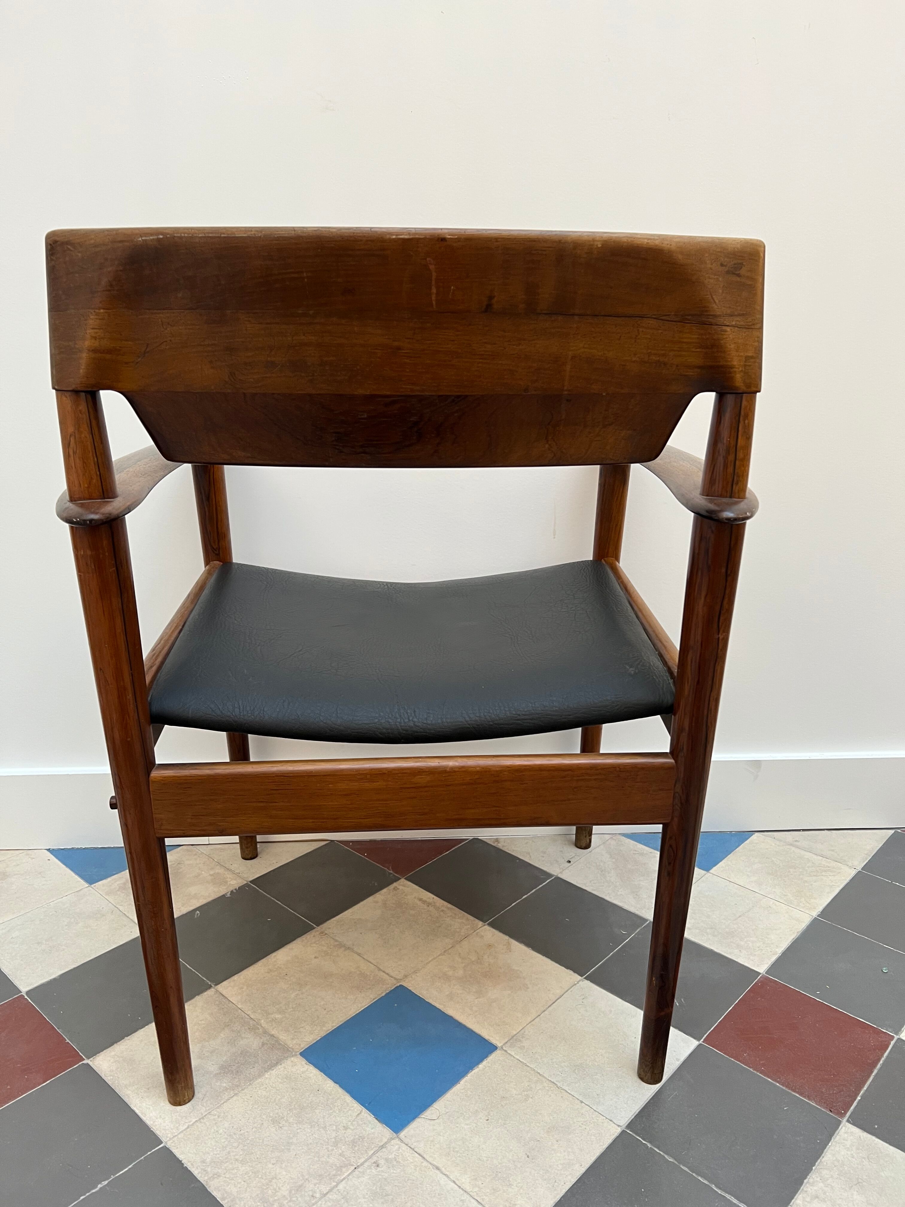 Danish armchair in rosewood Grete Jalk