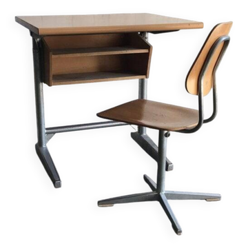 Set Embru années 1960 bureau scolaire et chaise marron en bois et acier, Suisse, lot de 2