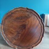 Wooden pedestal table