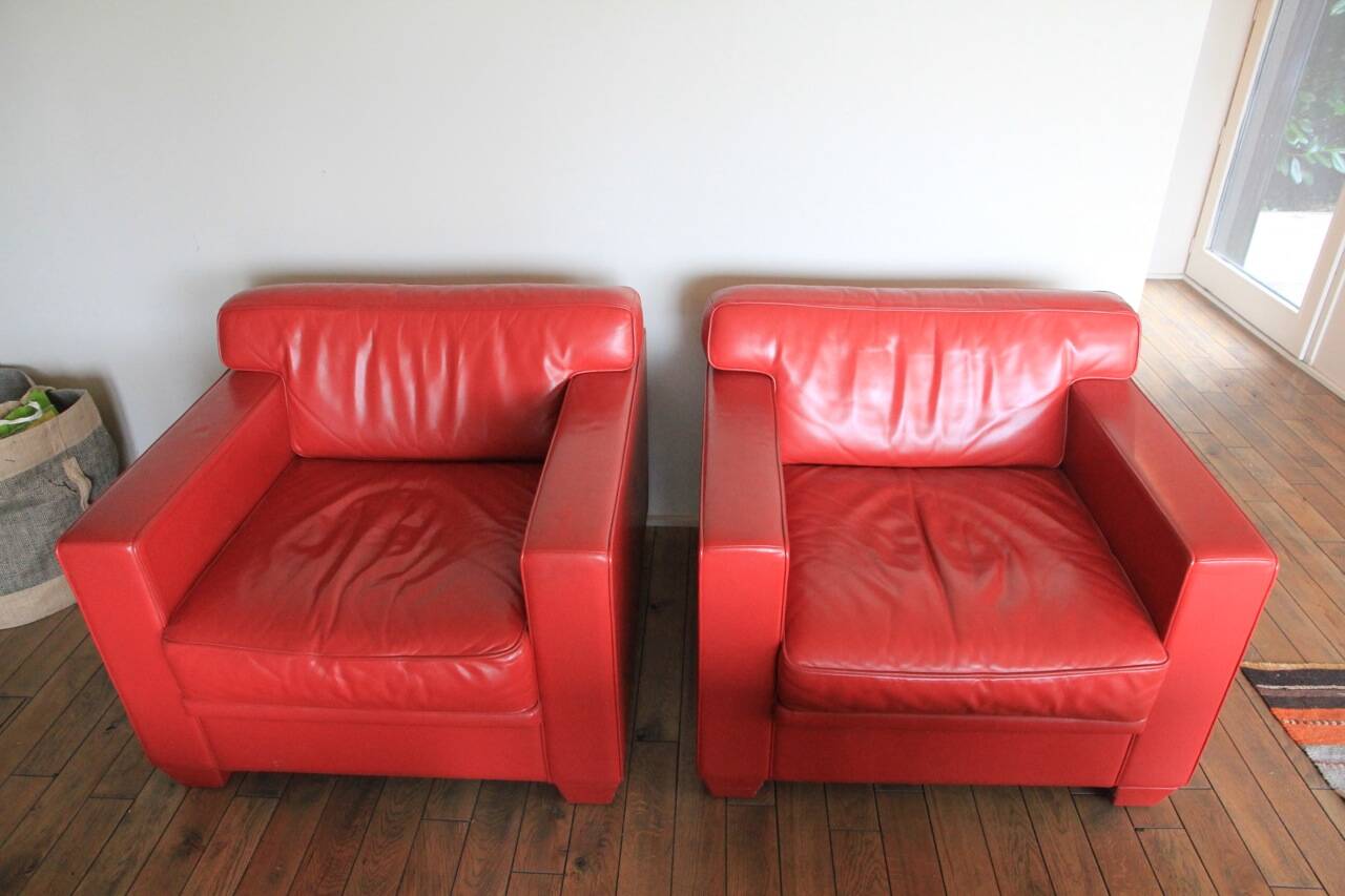 Paire de fauteuils en cuir réédition Jean Michel Franck