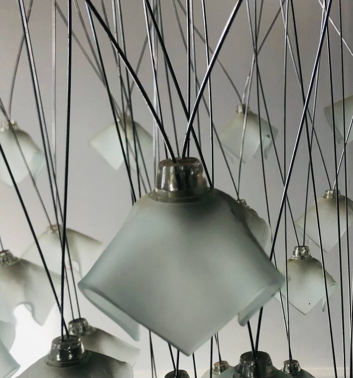 Lustre en cascade Lucciole par MetalSpot, italy, chromé et verre dépol