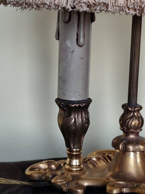 lampe bouillotte en bronze avec 2 feux et abat jour en tissus