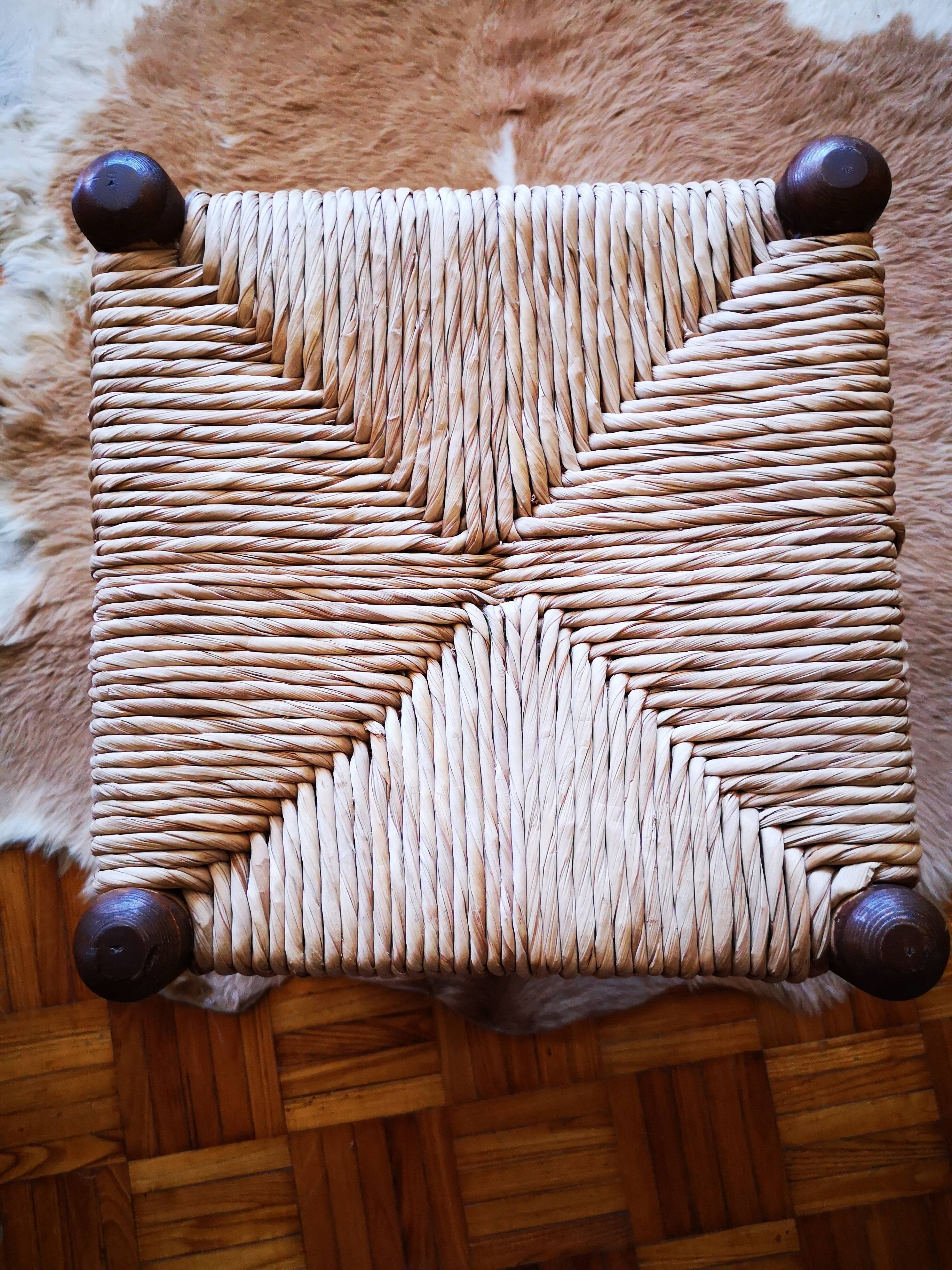 Stool paillé years 50.