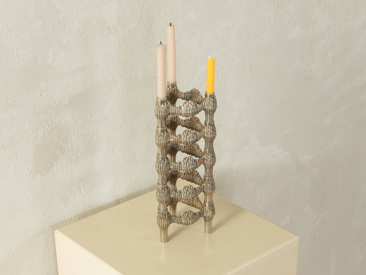 Brutalistic Candle Holders, Stoff Nagel