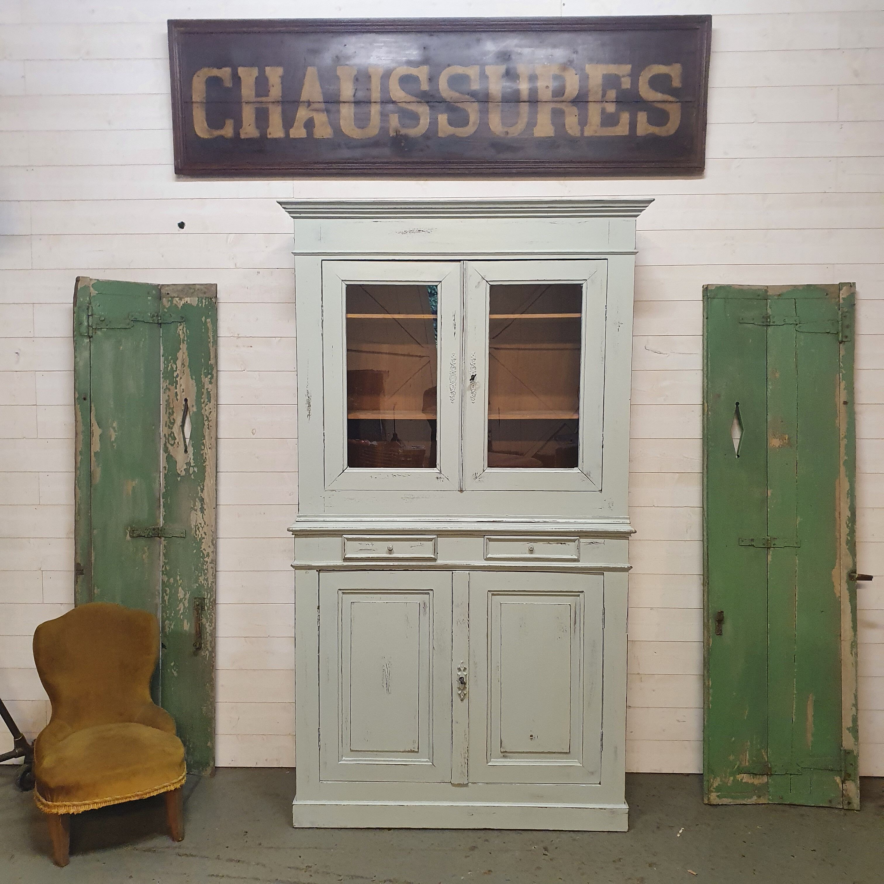 Vaisselier 2 vintage bodies