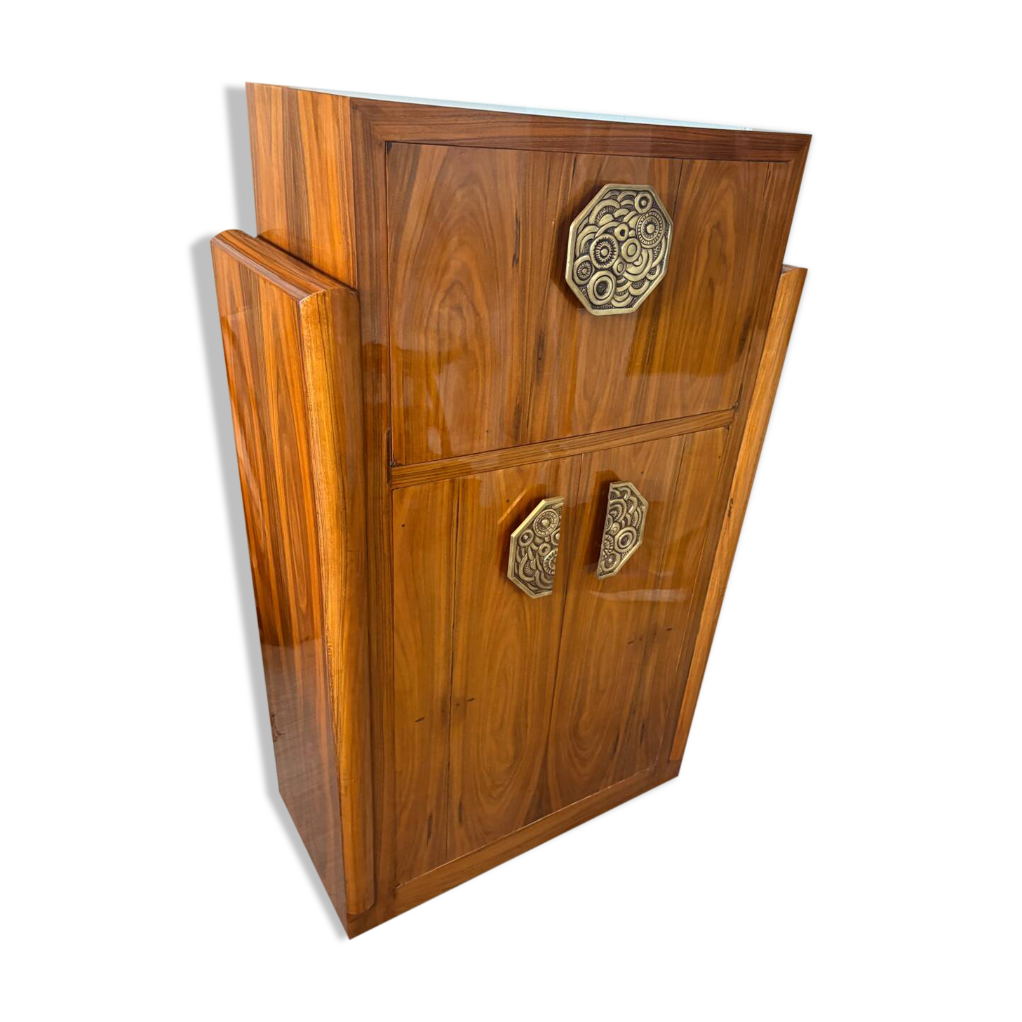 Art Deco bar furniture