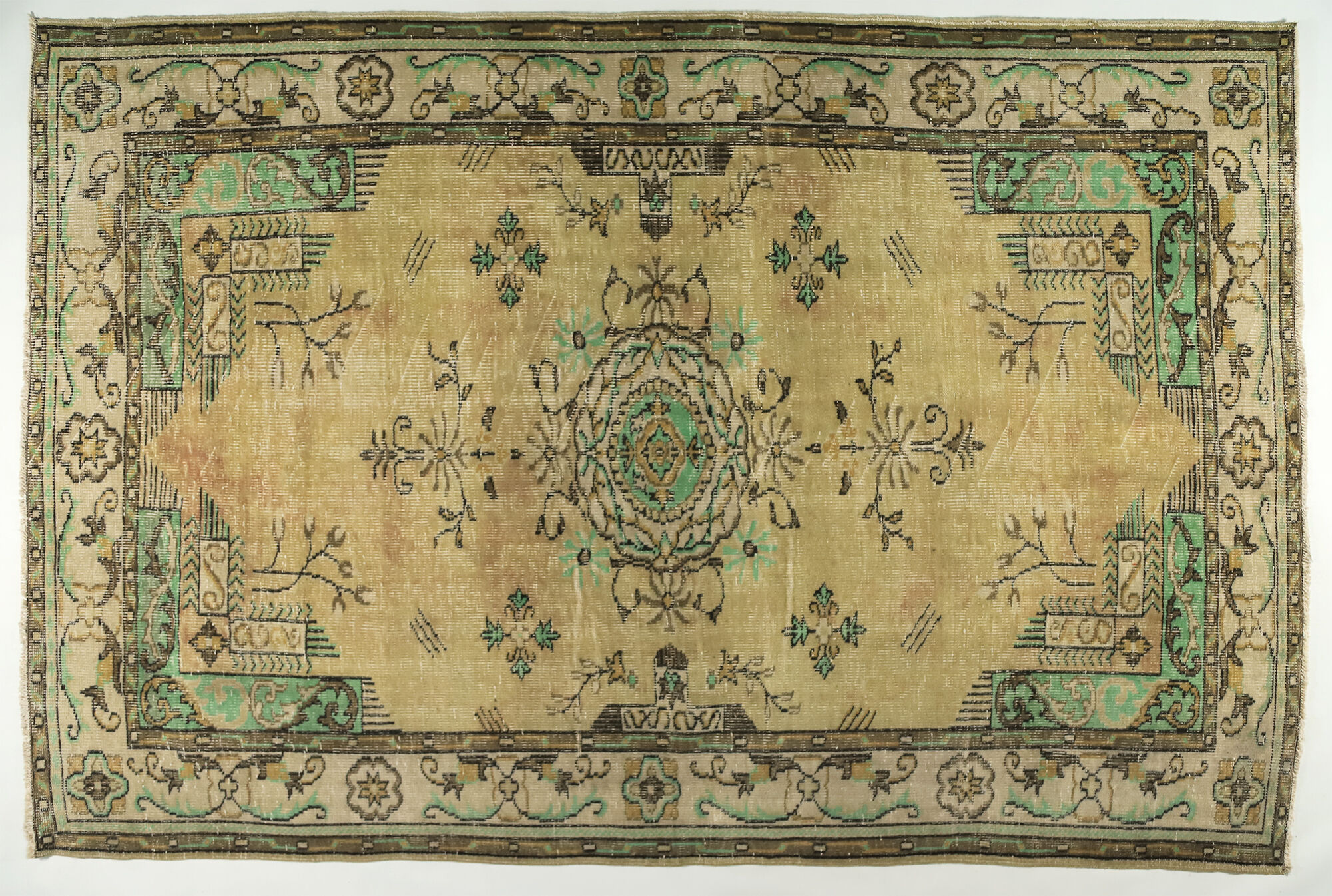 Tapis vintage anatolien fait à la main 294 cm x 192 cm