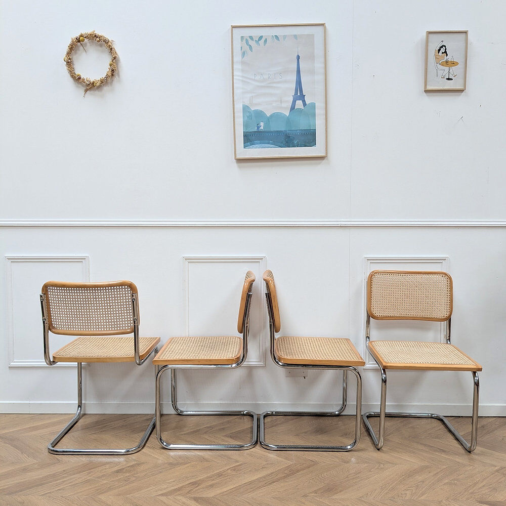 Lot de 4 chaises B32 par Marcel Breuer