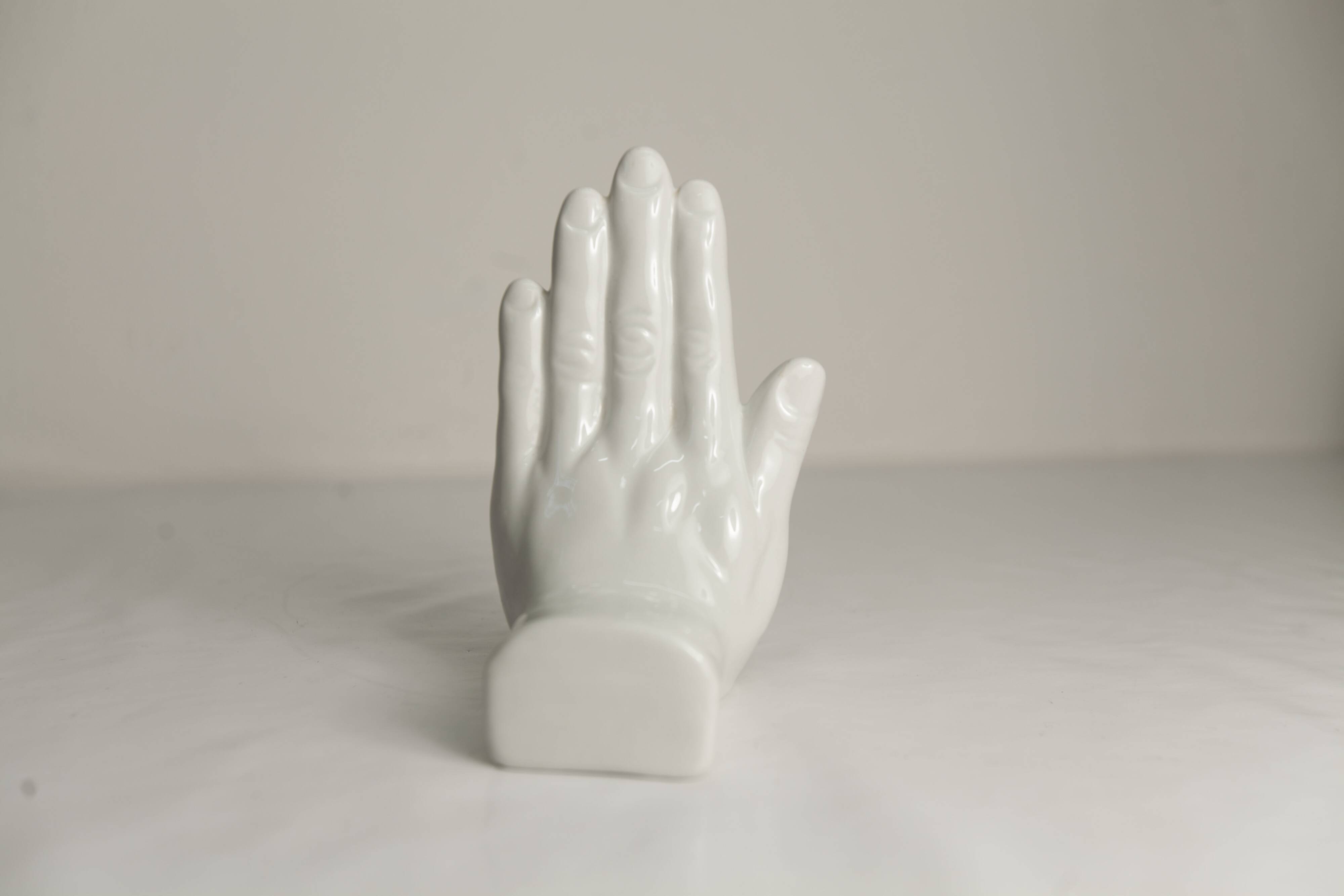 Bookend or ceramic decoration left hand 1980