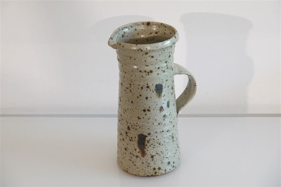 Sandstone pitcher by Gustave Tiffoche