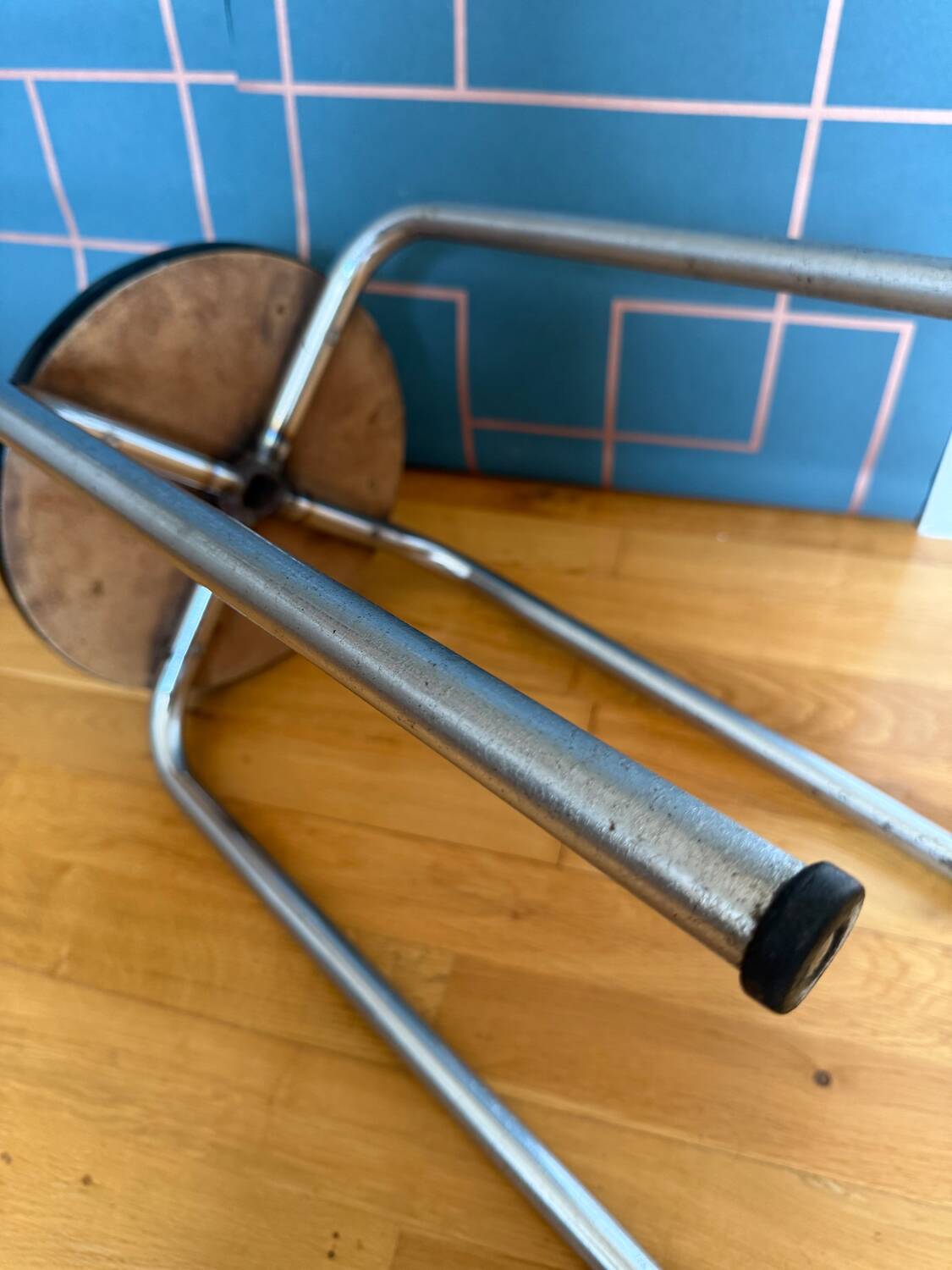 JPP round stool in vintage Formica