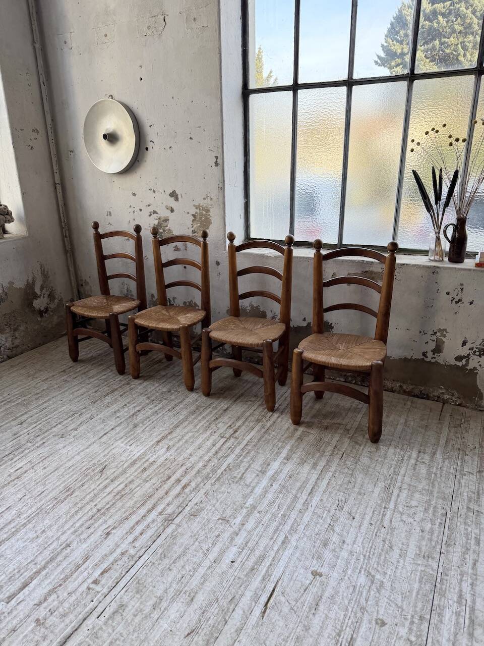 Set of 4 oak and straw chairs Dudouyt 1940