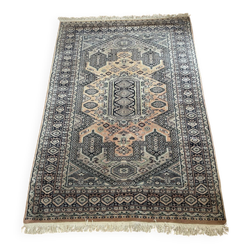 Tapis ancien