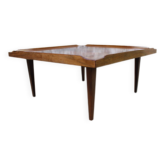 Glossy lacquered rosewood Coffee Table,