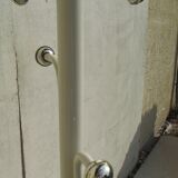 70s coat-carrying parrot