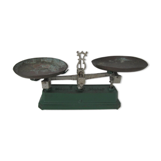 Old cast iron scale