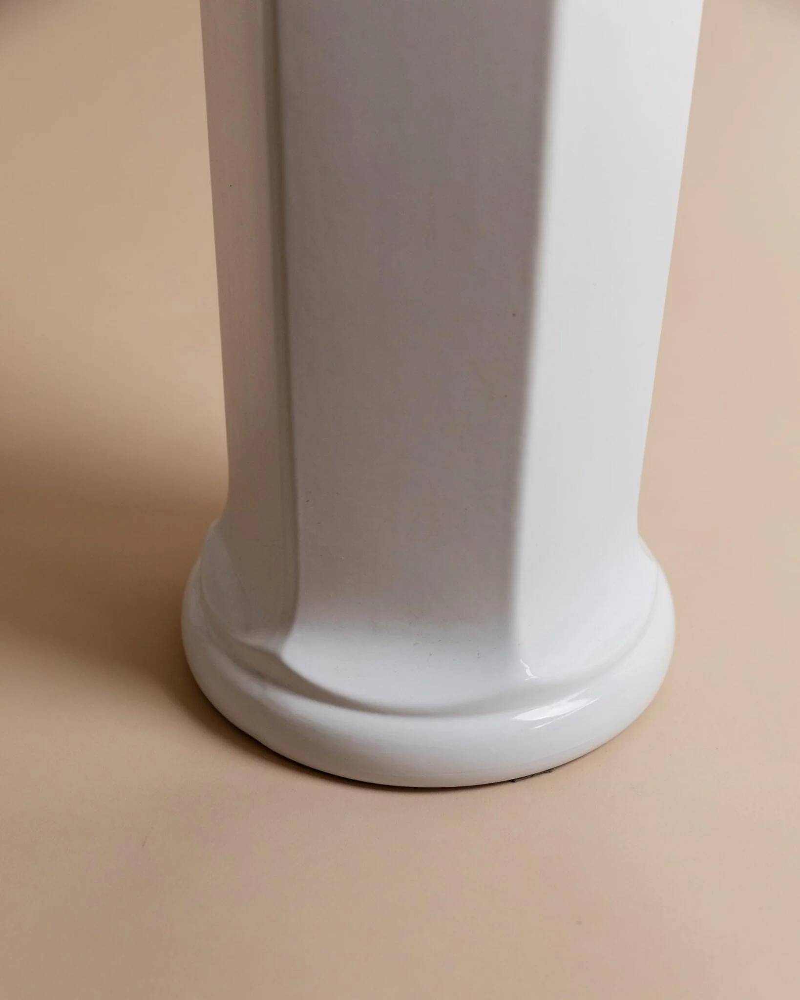 White glazed ceramic column pedestal table - 1970s Italian vintage display stand