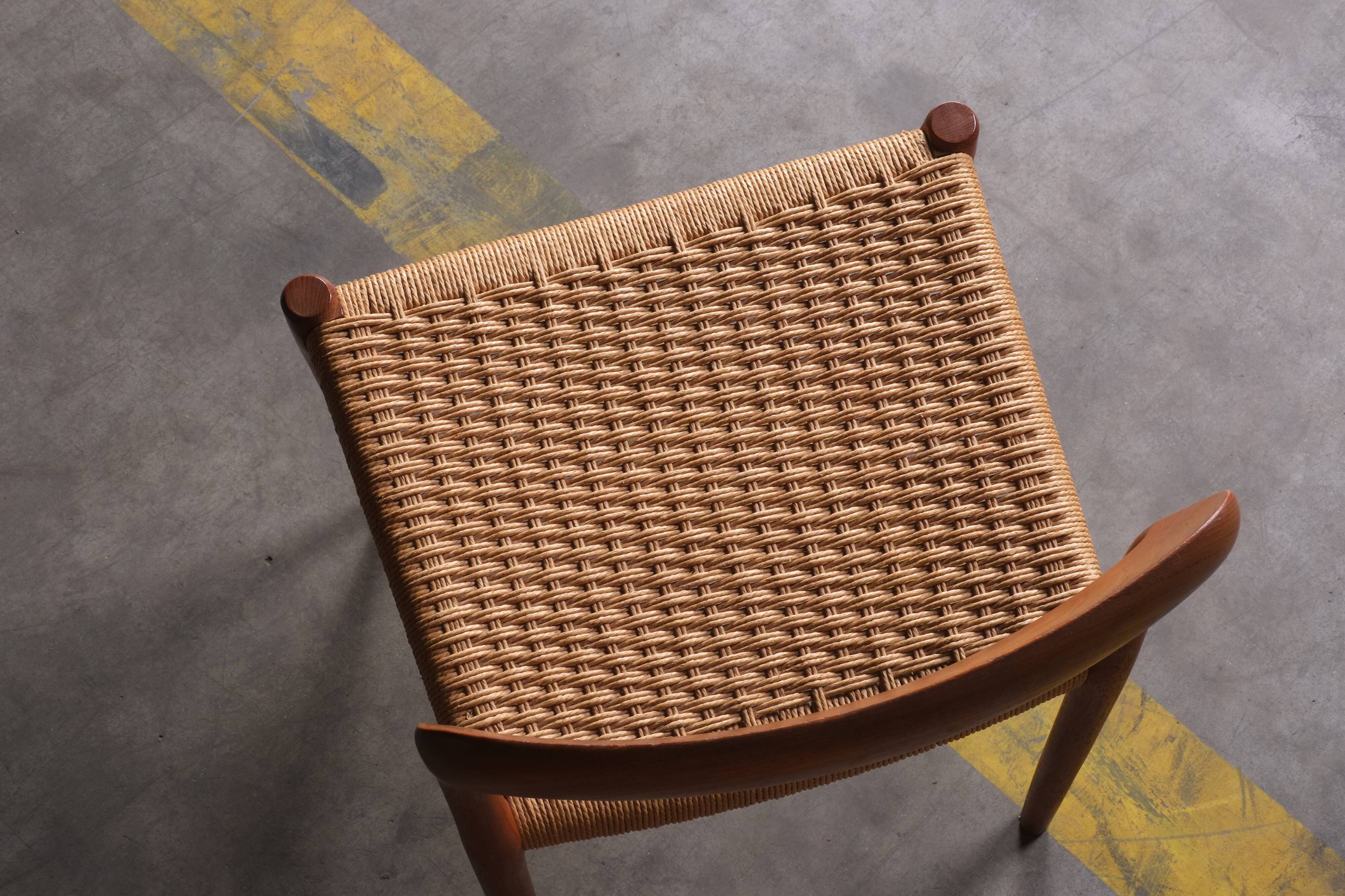 Niels O. Møller model 75 dining chair