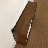 Shelf / display case
