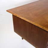 Desk made in teak, danish design from 1960s