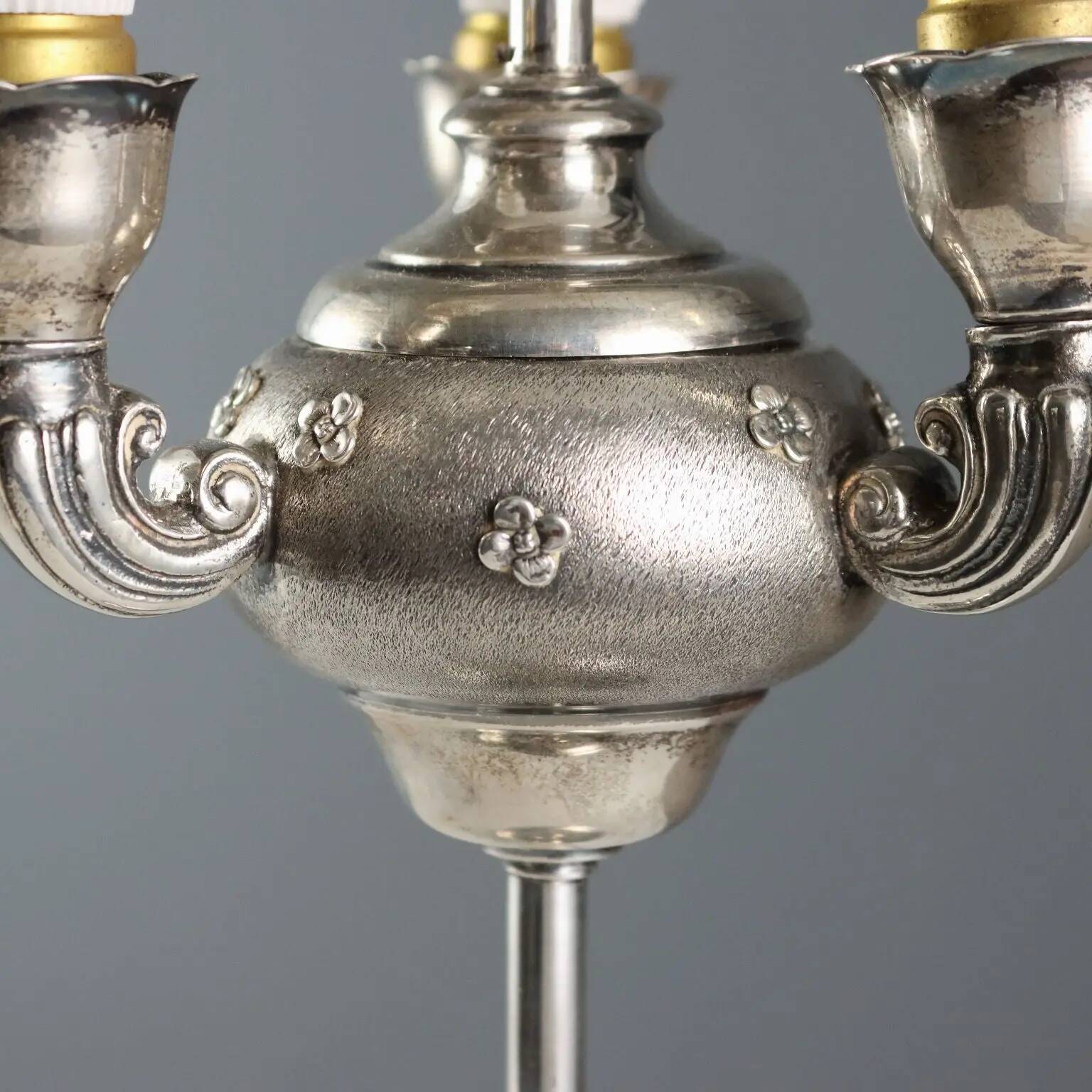 Antique Florentine lamp in silver with floral decoration, Italy, 20th century