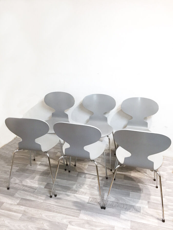 Suite of 6 chairs "ant" Jacobsen, ed. Fritz Hansen 2002