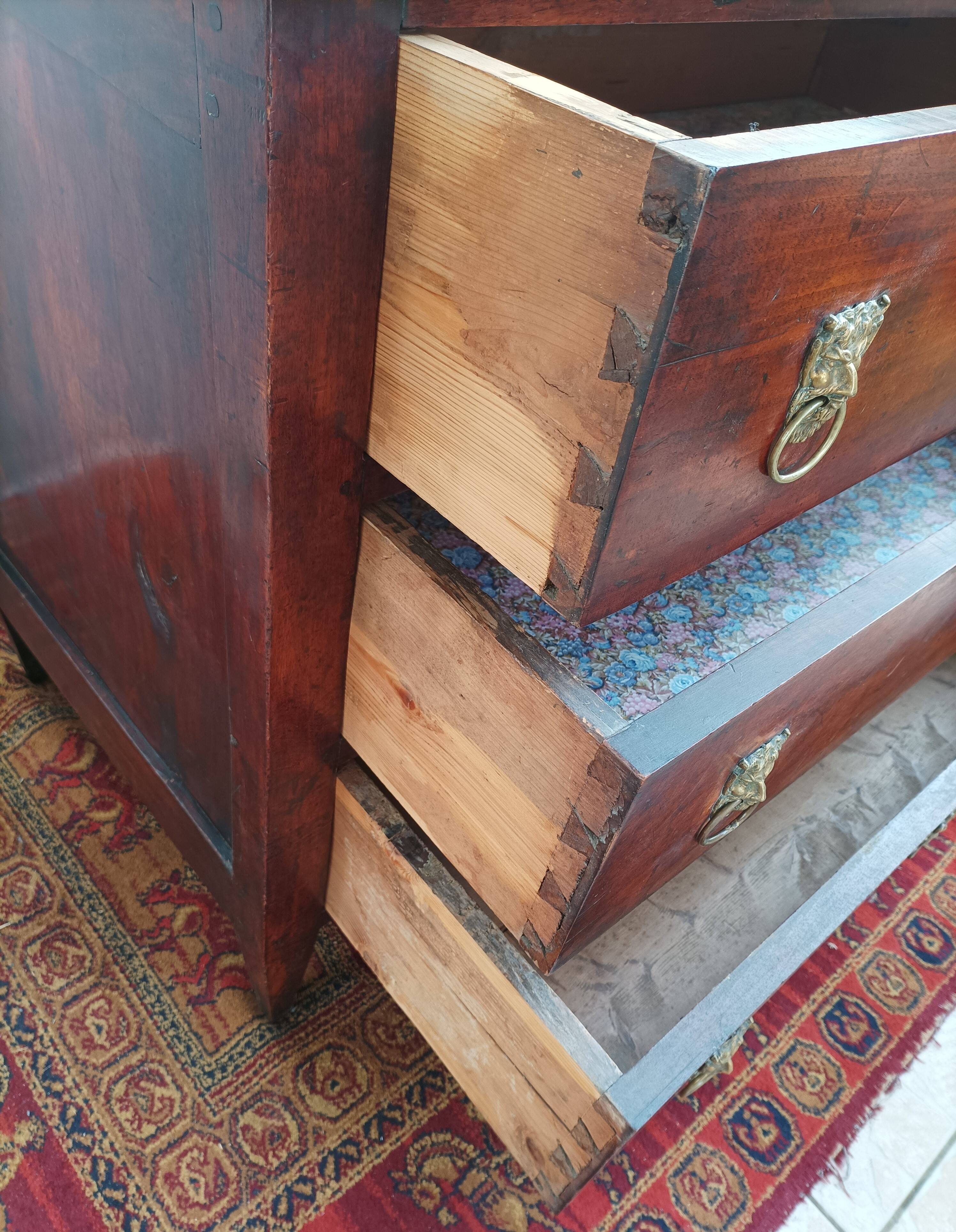 Louis XVI chest of drawers in walnut 18th