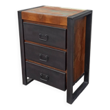 Petite commode en bois coloré et tiroirs en métal