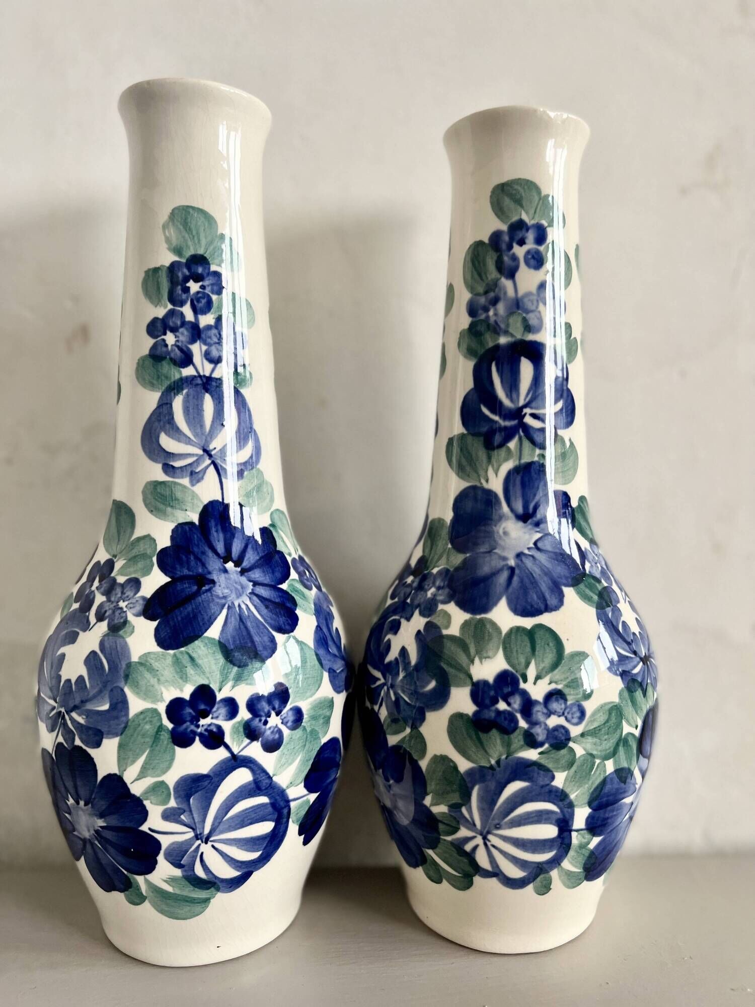 Lot of large Polish ceramic vases with hand-painted blue floral decoration