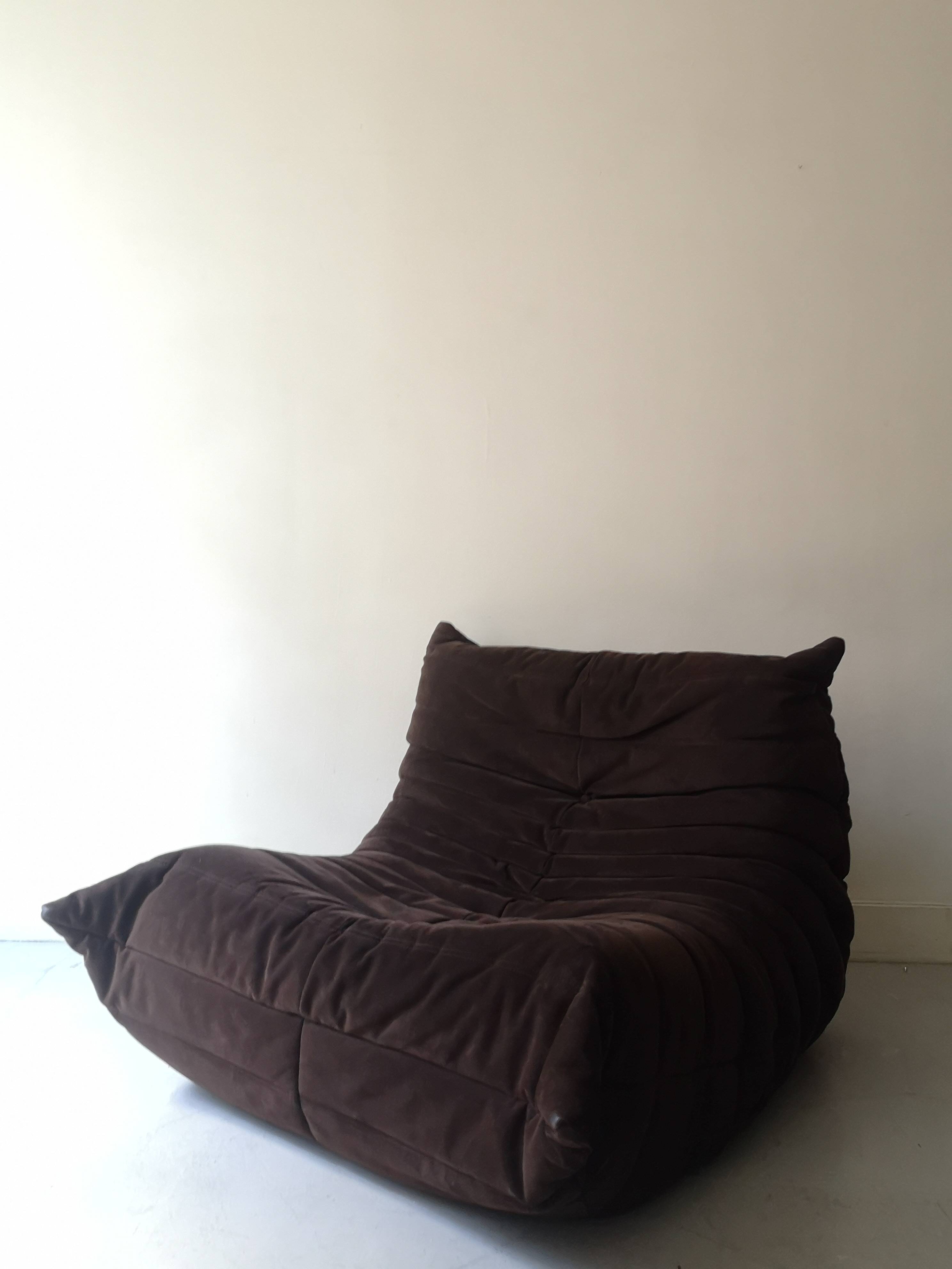 TOGO low chair in chocolate suede, Michel Ducaroy for Ligne Roset 1970