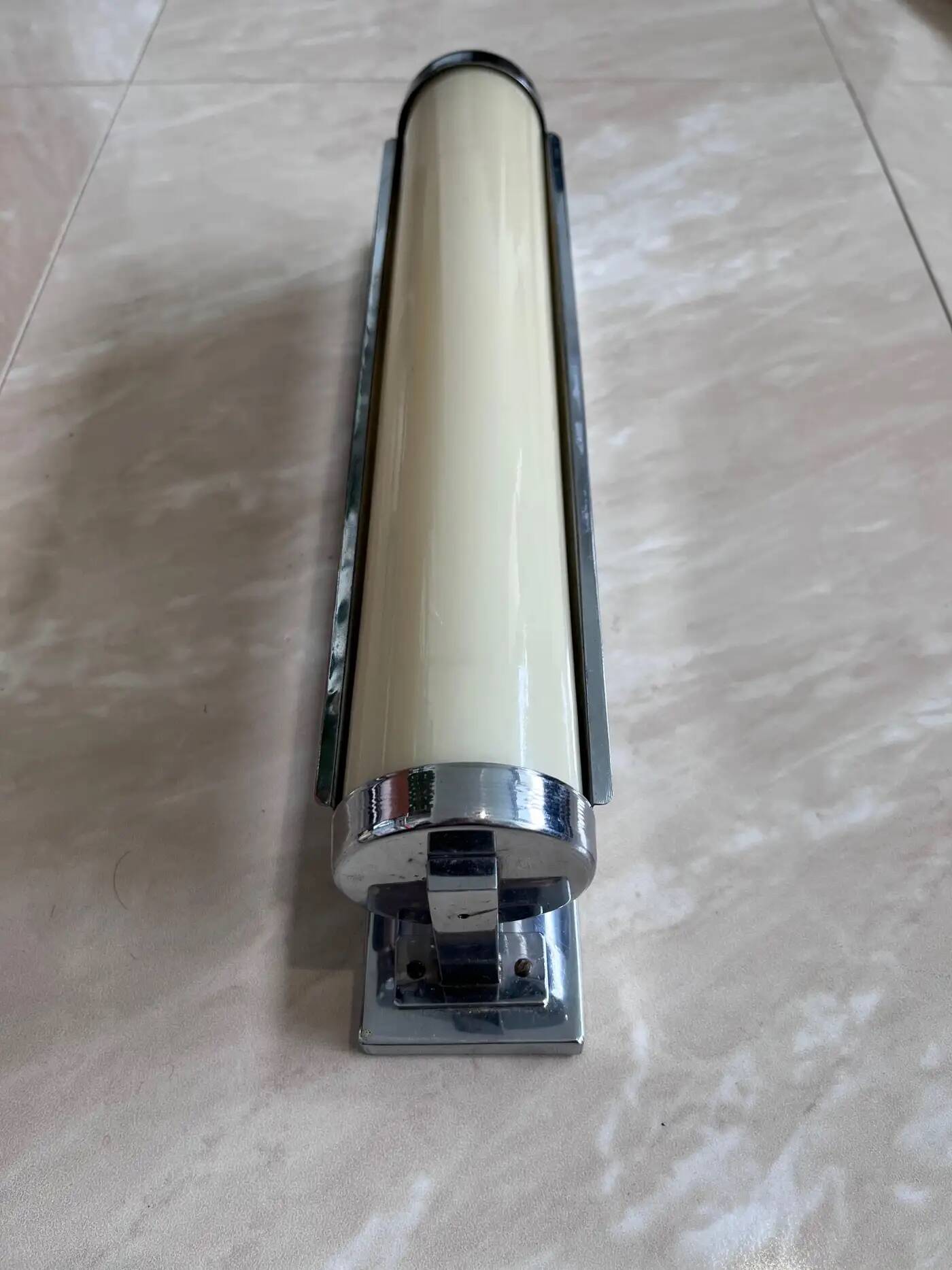 Big chrome Bauhaus / functionalist wall lamp with lampshade - 1930s