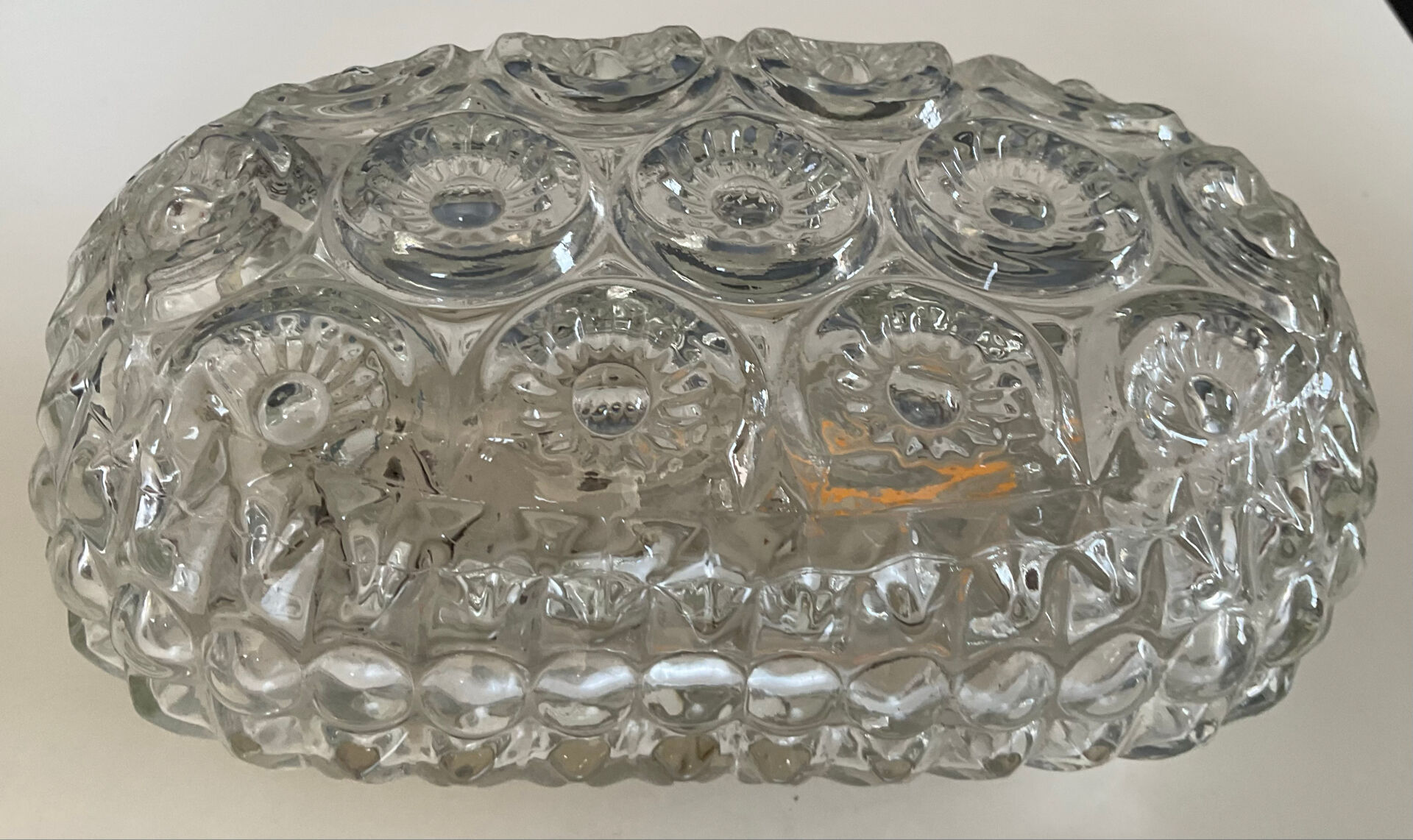 Vintage wall light Marguerite moulded glass