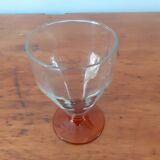 4 verres à pied marron fumé