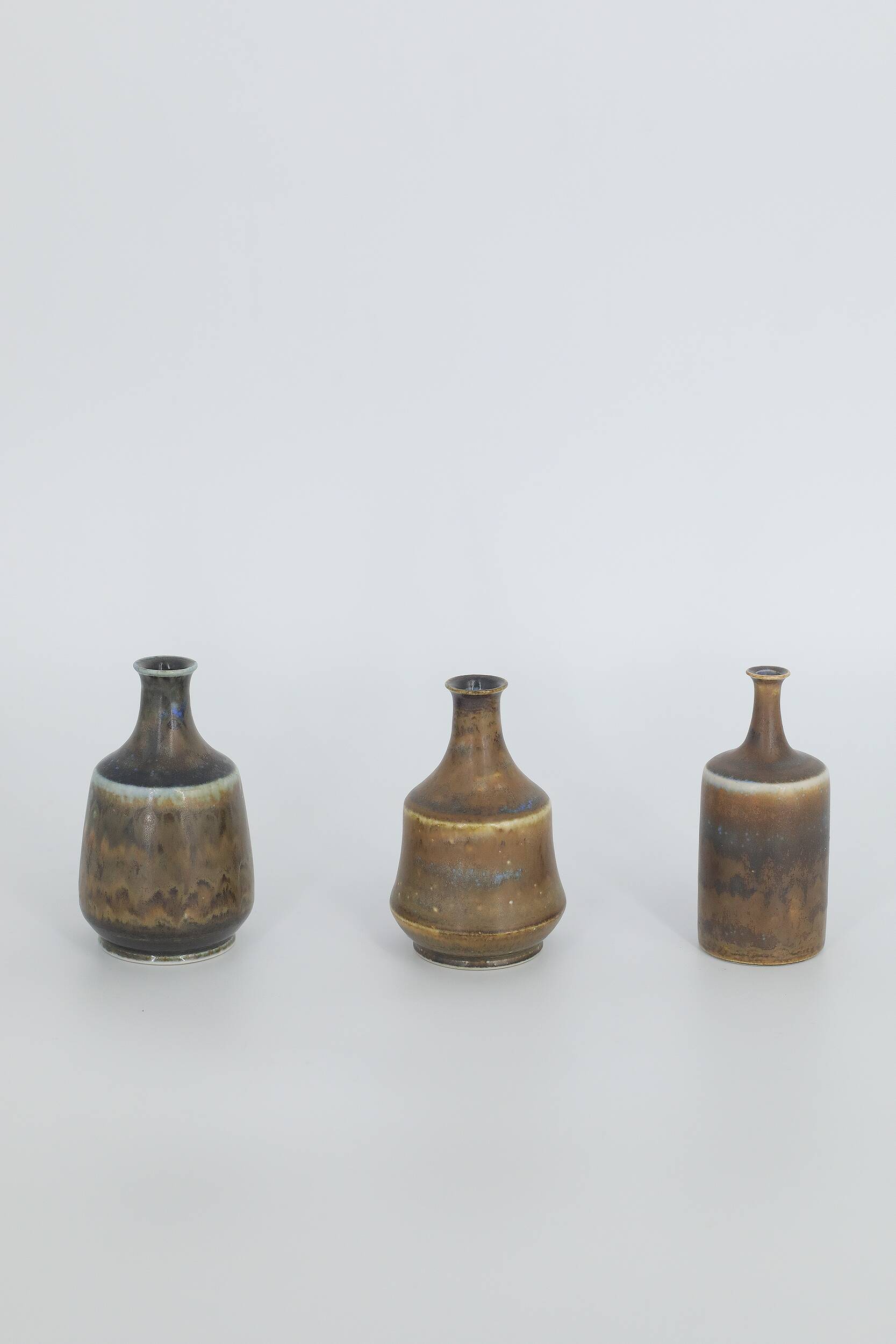 Small Mid-Century Scandinavian Modern Collectible Vase in Earthy Brown Stoneware by G. Borg, Set of 3