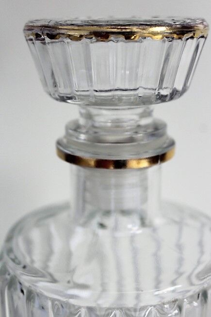 4 vintage decanters